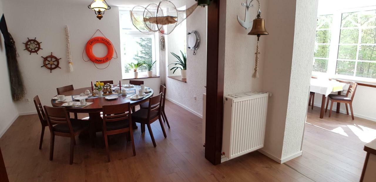 Pension Haus Waldesblick Graal-Muritz Bagian luar foto